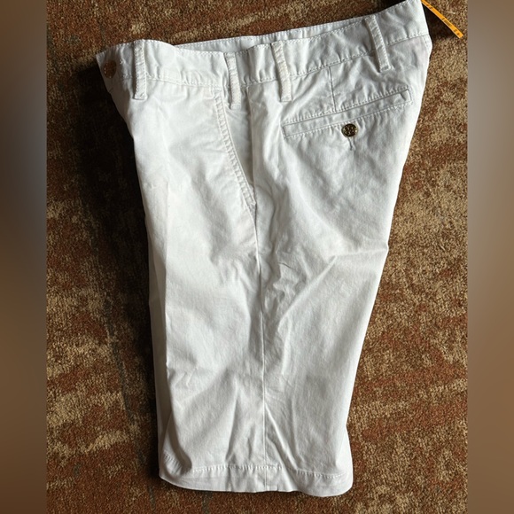 Tory Burch NWT white Bermuda Chino long shorts 25 logo buttons multiple pockets* - Picture 7 of 11